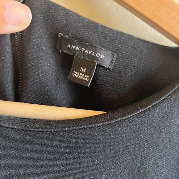 Ann Taylor Black White Layered Mixed Media Top Womens Size M - Picture 2 of 5